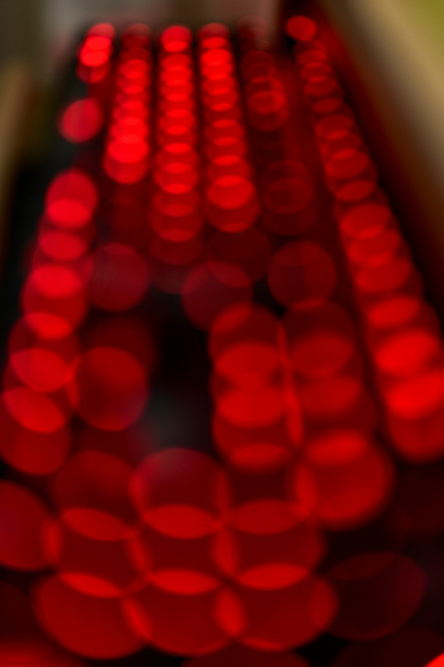 jose-g-ortega-castro-UxNiZdyWPko-unsplash Red Light & PEMF Therapy